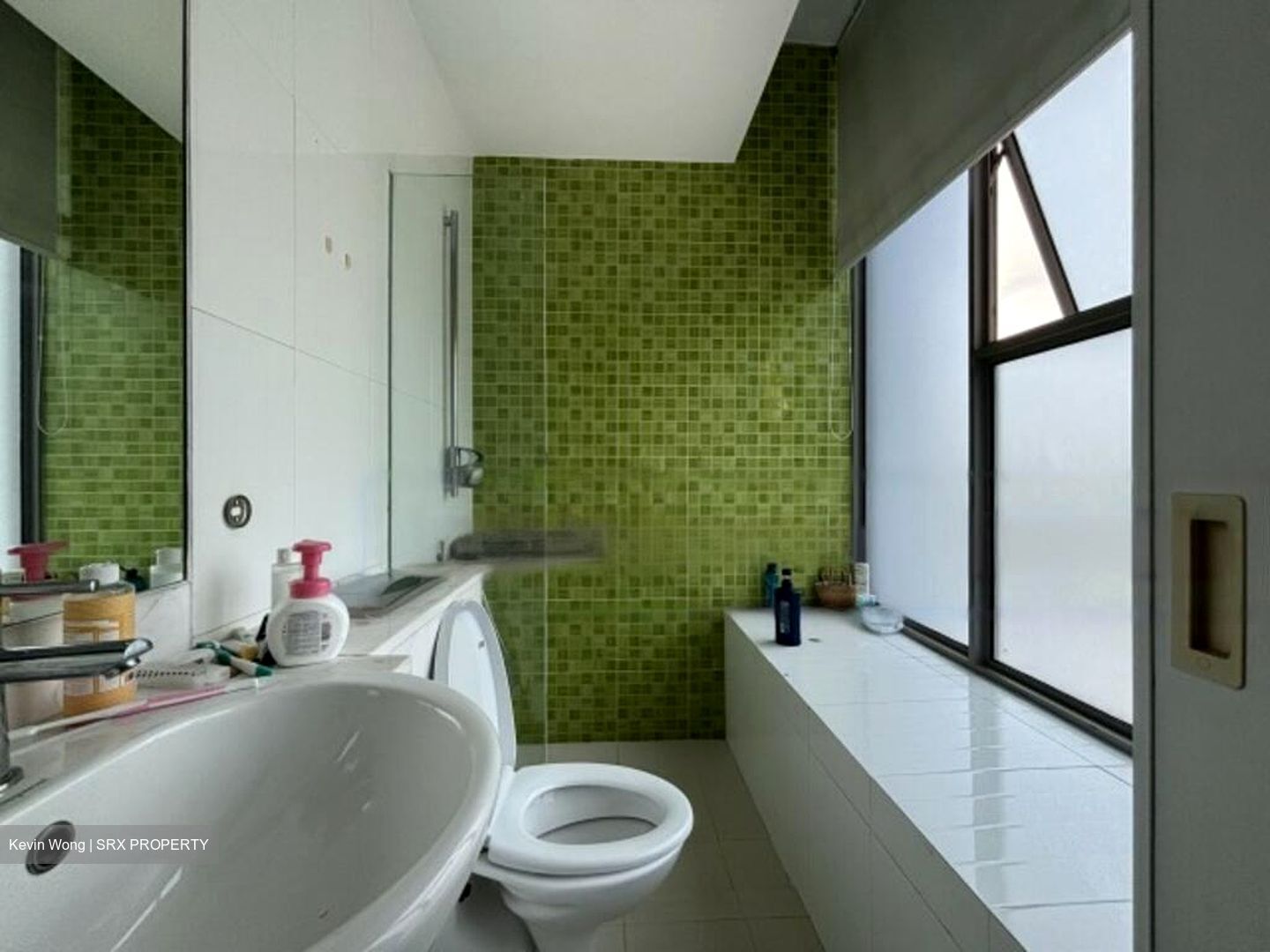 Sennett Avenue (D16), Semi-Detached #447340471